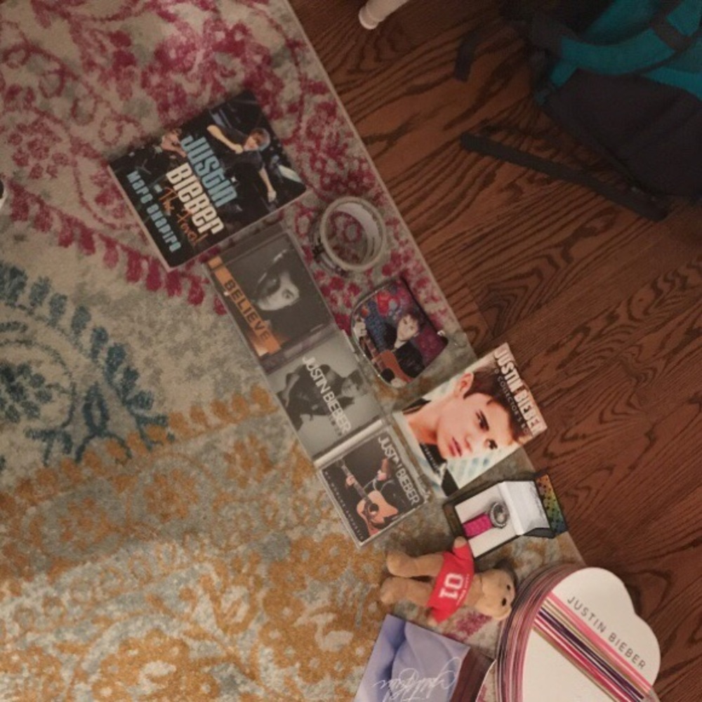 Justin Bieber merch